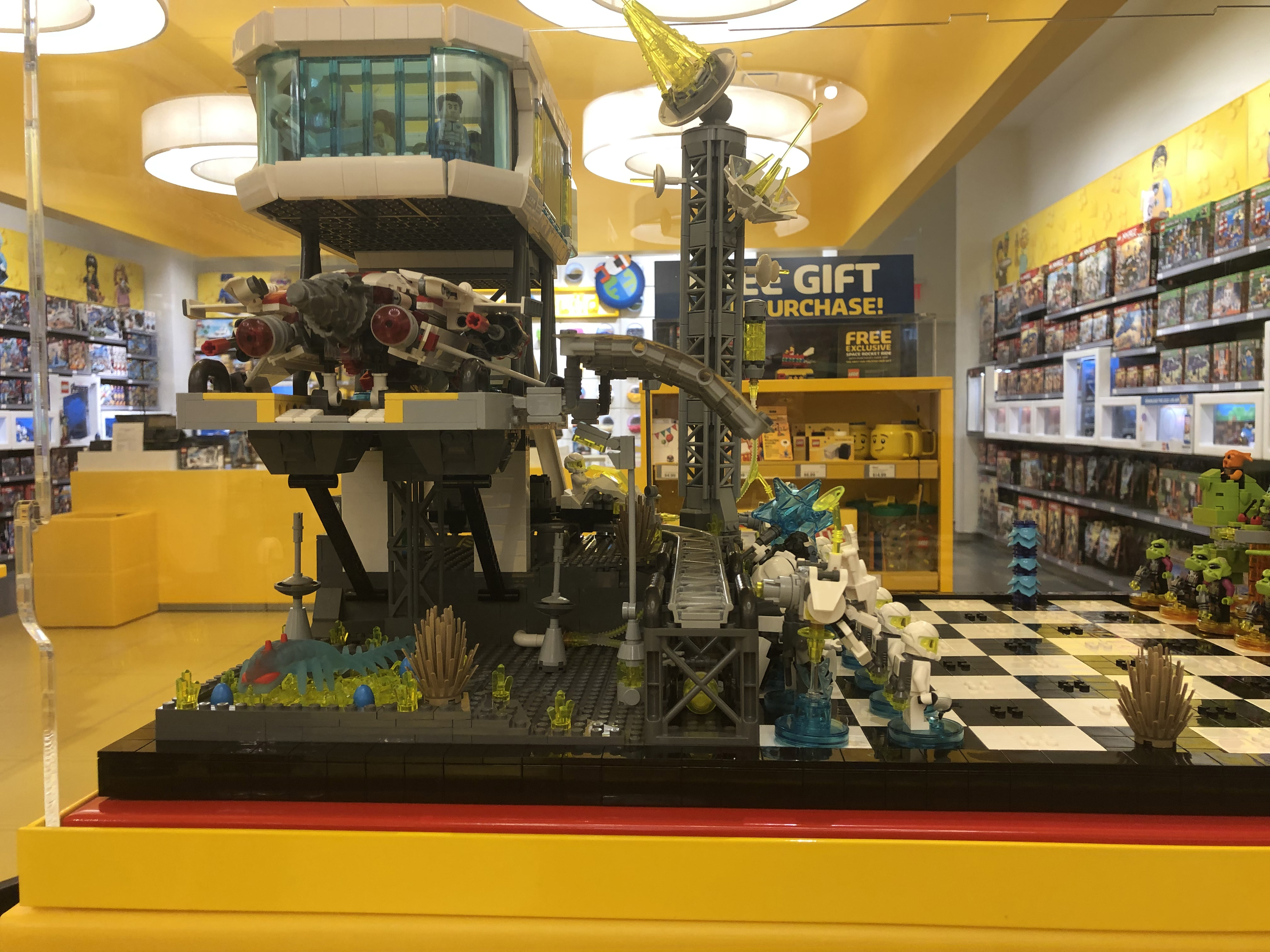 Lego store on sale exclusives 2019